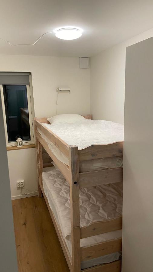 Areskutans Laegenhet Med Laddning Foer Bil 22Kw Apartman Husa Kültér fotó